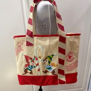 Walt Disney World Chip n’ Dale Holiday Christmas Tote Bag nwot